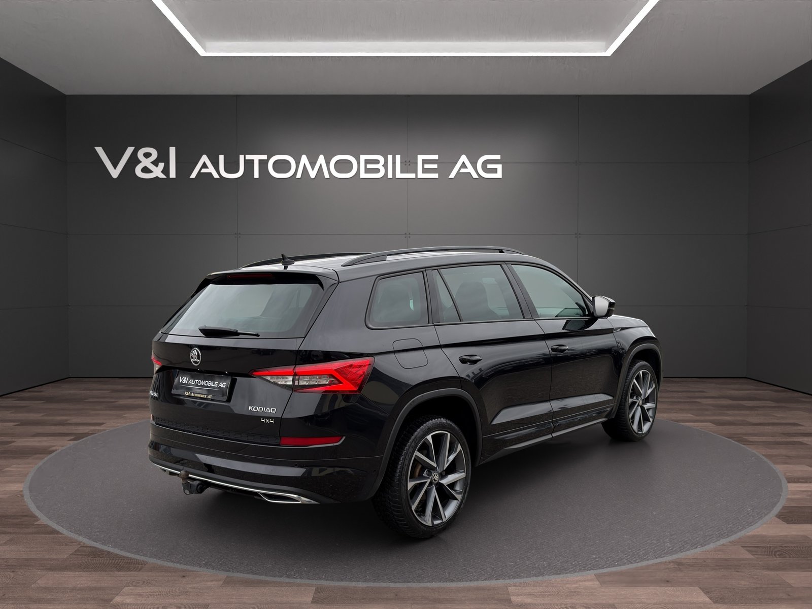 SKODA Kodiaq 2.0 TDI CR Sport Line 4x4 DSG, Diesel, Occasion / Gebraucht, Automatik - 4