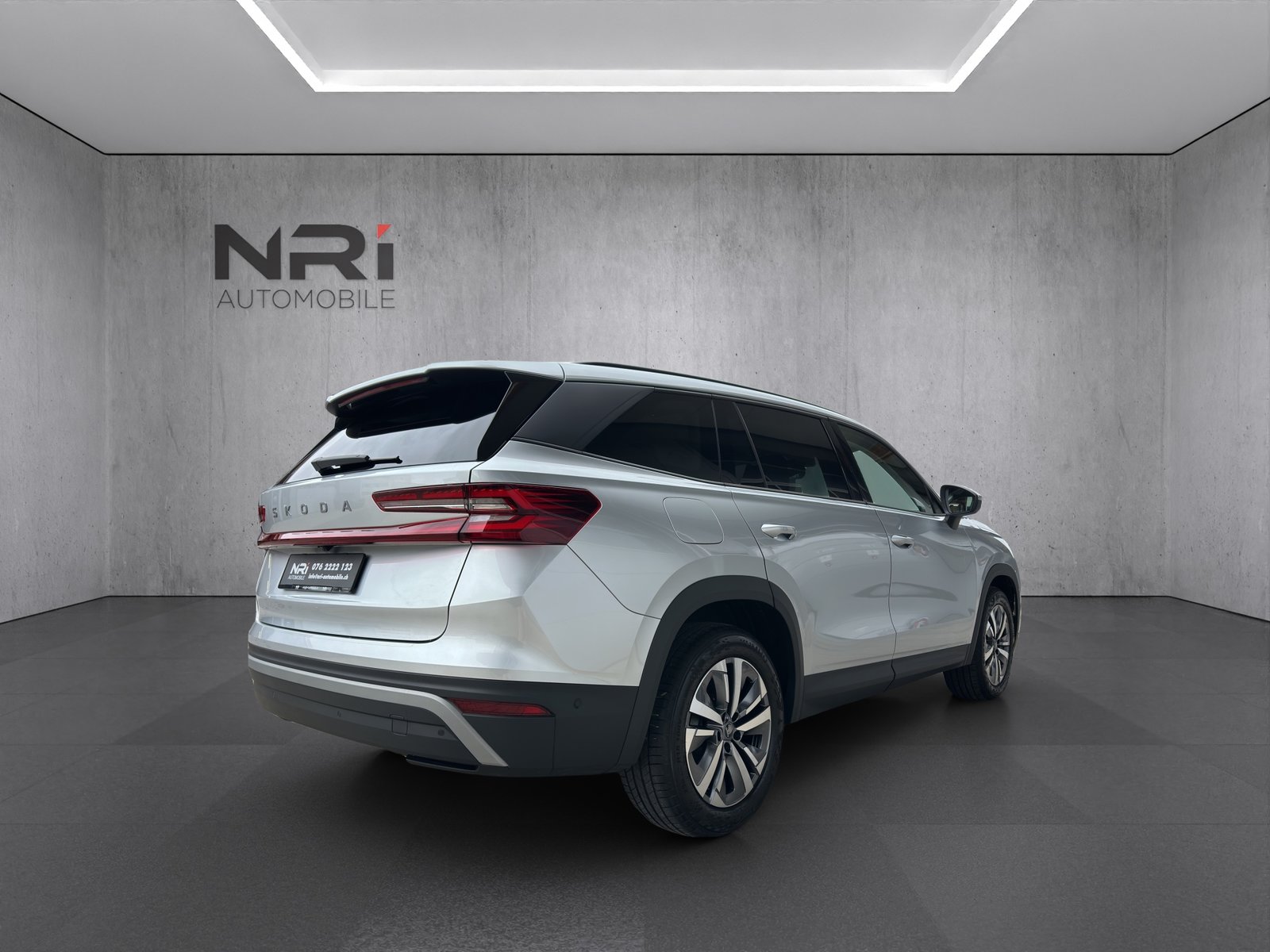 SKODA Kodiaq 2.0 TSI Selection, Benzin, Occasion / Gebraucht, Automatik - 5