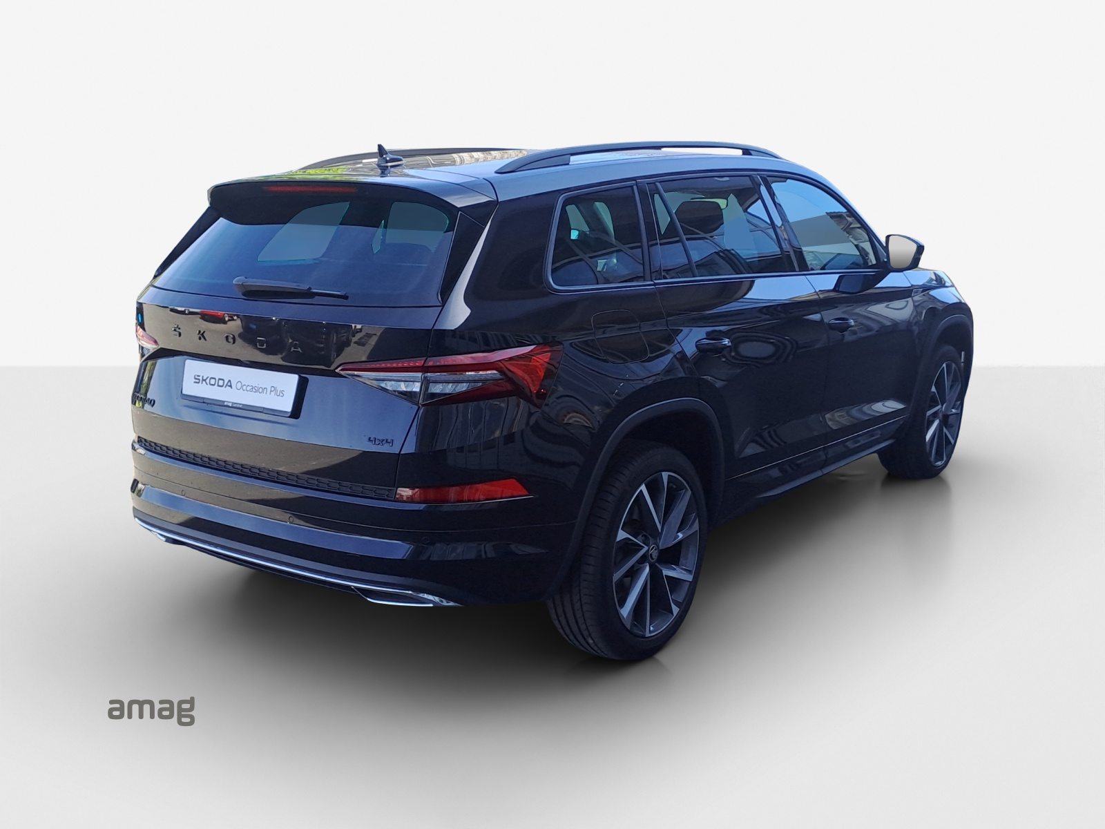 SKODA Kodiaq SportLine, Petrol, Second hand / Used, Automatic - 5