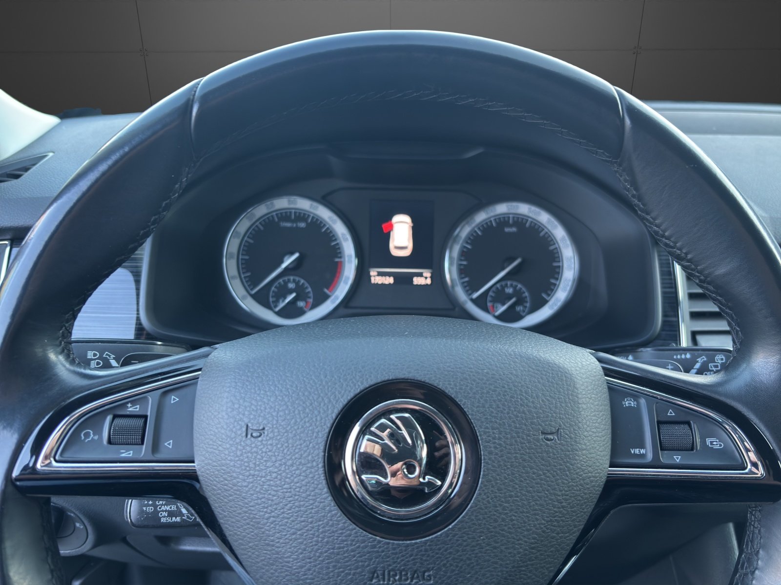 SKODA Kodiaq 2.0 TDI CR Style 4x4 DSG, Diesel, Occasion / Gebraucht, Automatik - 6