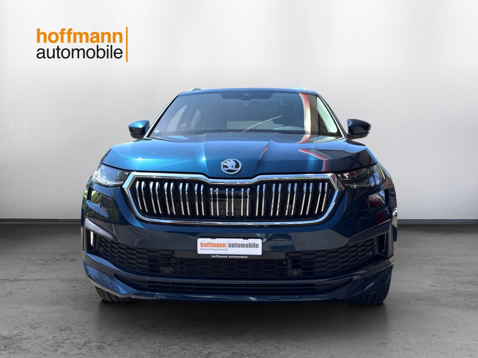 SKODA NEW KODIAQ Laurin&Klement, Benzin, Occasion / Gebraucht, Automatik - 2