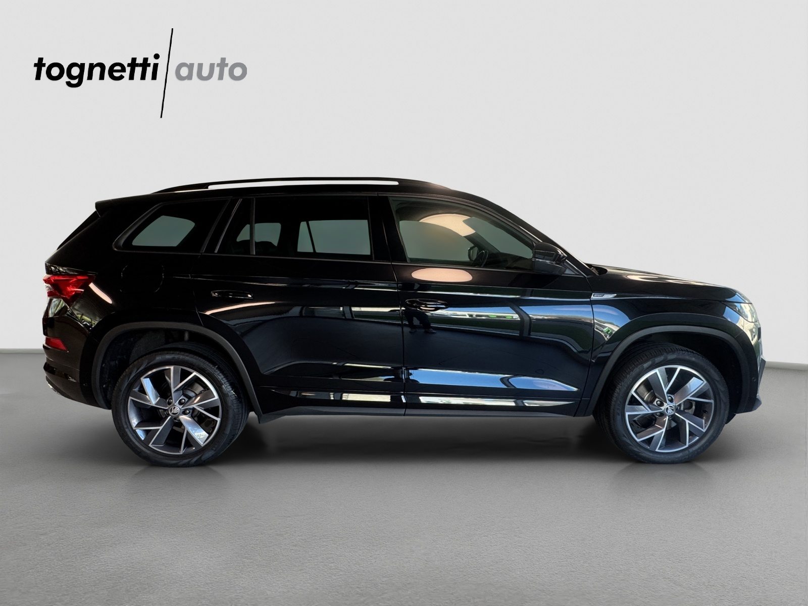 SKODA NEW KODIAQ SportLine, Benzin, Occasion / Gebraucht, Automatik - 2