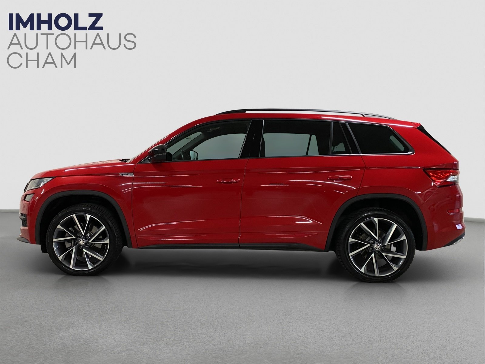SKODA Kodiaq 2.0 TSI Sportline DSG, Petrol, Second hand / Used, Automatic - 2