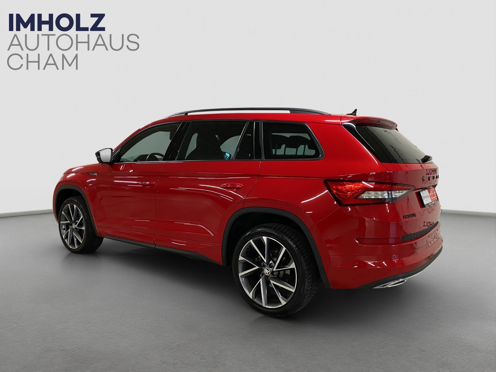 SKODA Kodiaq 2.0 TSI Sportline DSG, Petrol, Second hand / Used, Automatic - 3