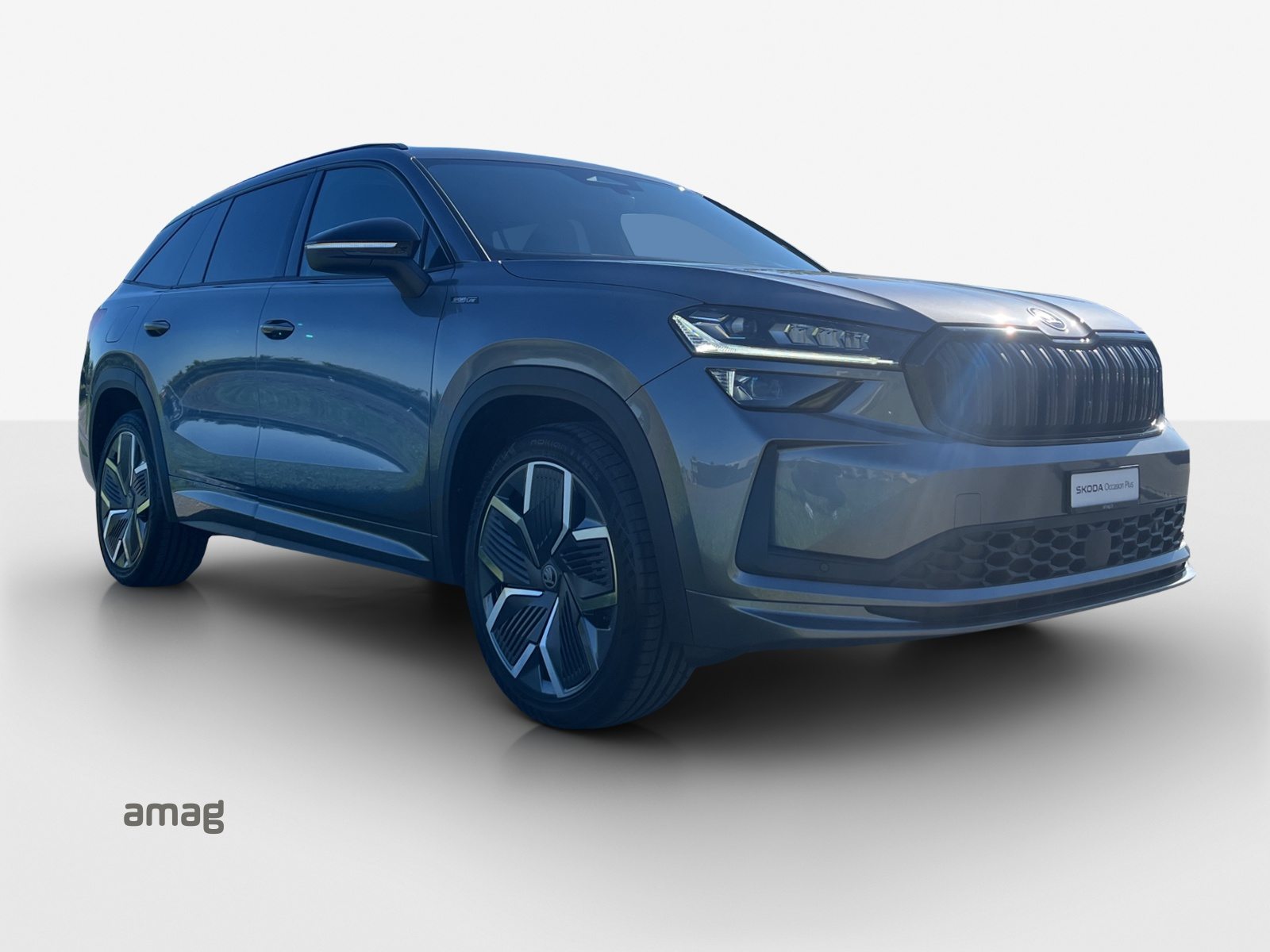 SKODA Kodiaq iV Sportline, Voll-Hybrid Benzin/Elektro, Occasion / Gebraucht, Automatik - 7