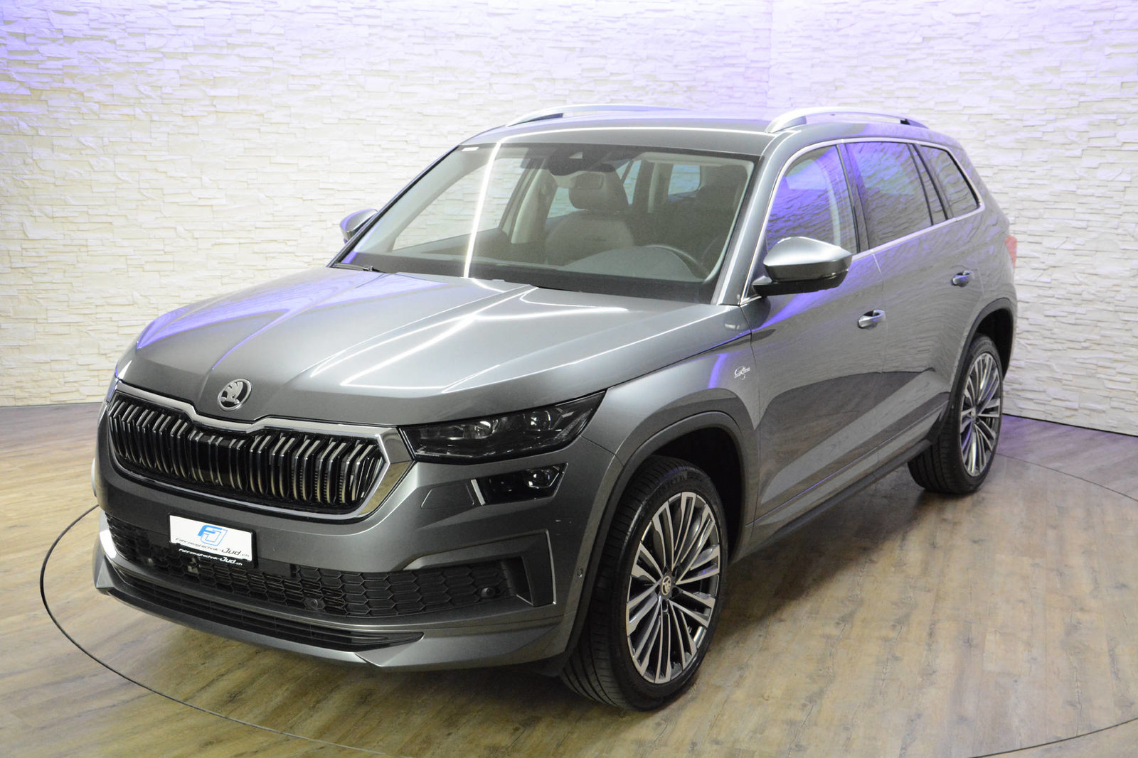 SKODA Kodiaq 2.0 TSI L K DSG, Benzin, Occasion / Gebraucht, Automatik - 7