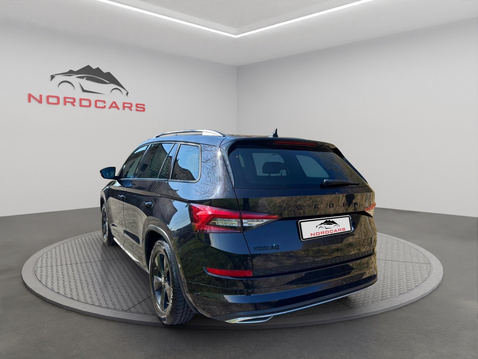 SKODA Kodiaq 2.0 TDI SCR SportLine 4x4 DSG, Diesel, Occasioni / Usate, Automatico - 2