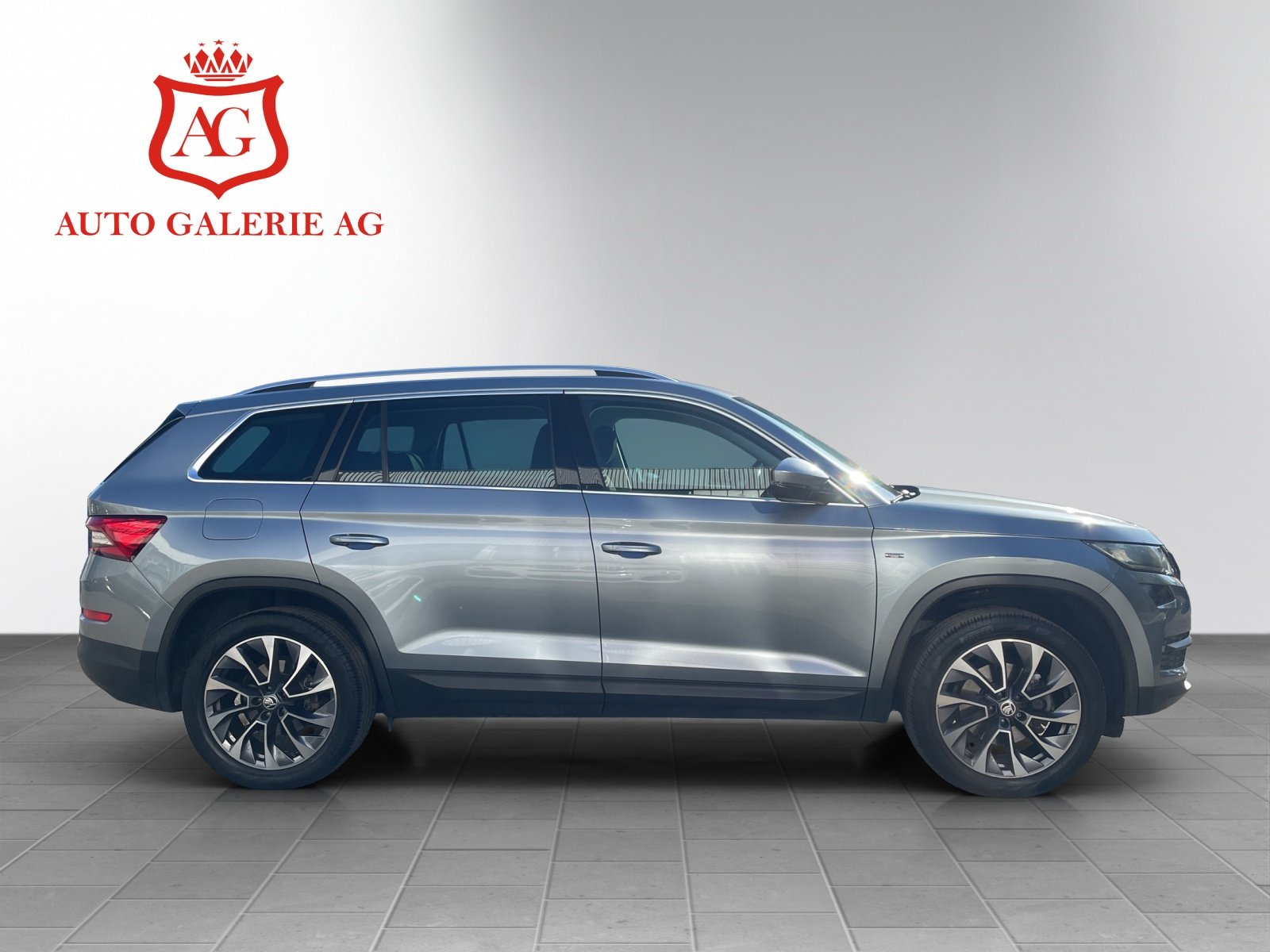 SKODA Kodiaq 2.0 TDI Drive DSG 4x4, Diesel, Second hand / Used, Automatic - 4