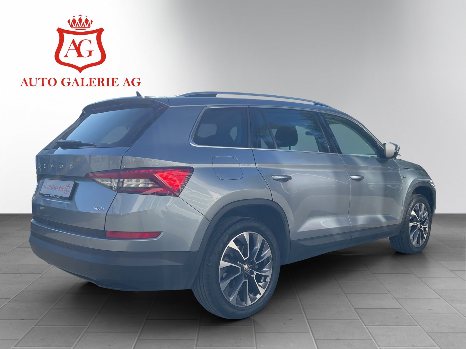 SKODA Kodiaq 2.0 TDI Drive DSG 4x4, Diesel, Second hand / Used, Automatic - 5