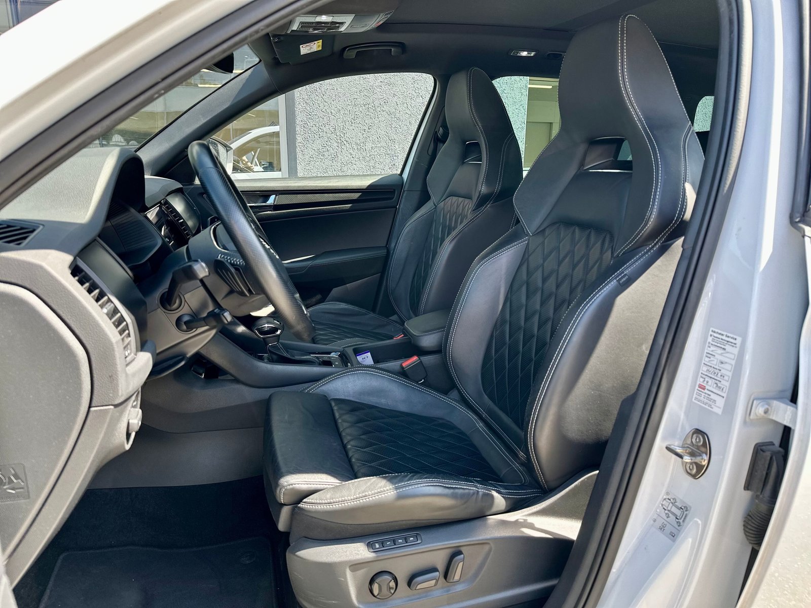 SKODA Kodiaq 2.0 TDI SCR SportLine 4x4 DSG, Diesel, Occasion / Gebraucht, Automatik - 5