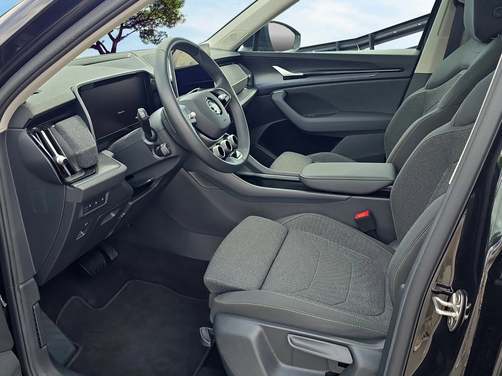 SKODA Kodiaq 2.0 TDI Selection, Diesel, Second hand / Used, Automatic - 5