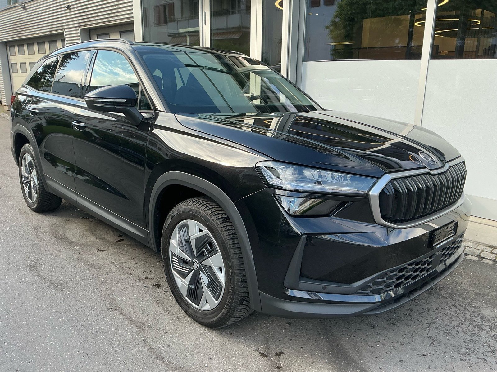 SKODA Kodiaq 2.0 TSI Selection, Petrol, Second hand / Used, Automatic - 3