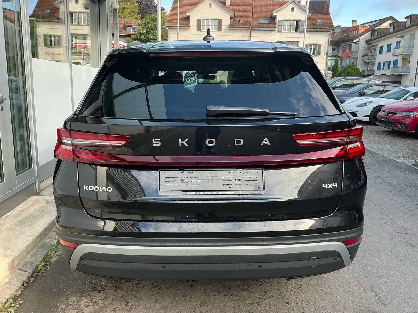 SKODA Kodiaq 2.0 TSI Selection, Petrol, Second hand / Used, Automatic - 5