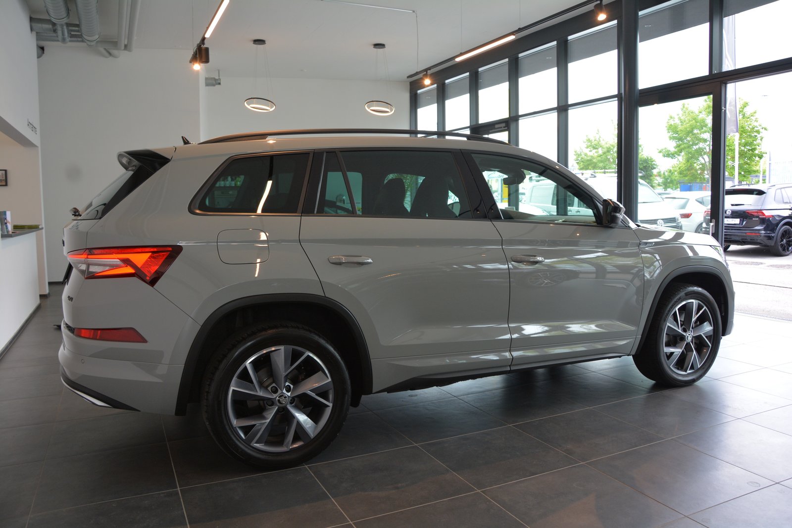 SKODA Kodiaq 2.0 TSI 4x4 SportLine, Benzina, Occasioni / Usate, Automatico - 7
