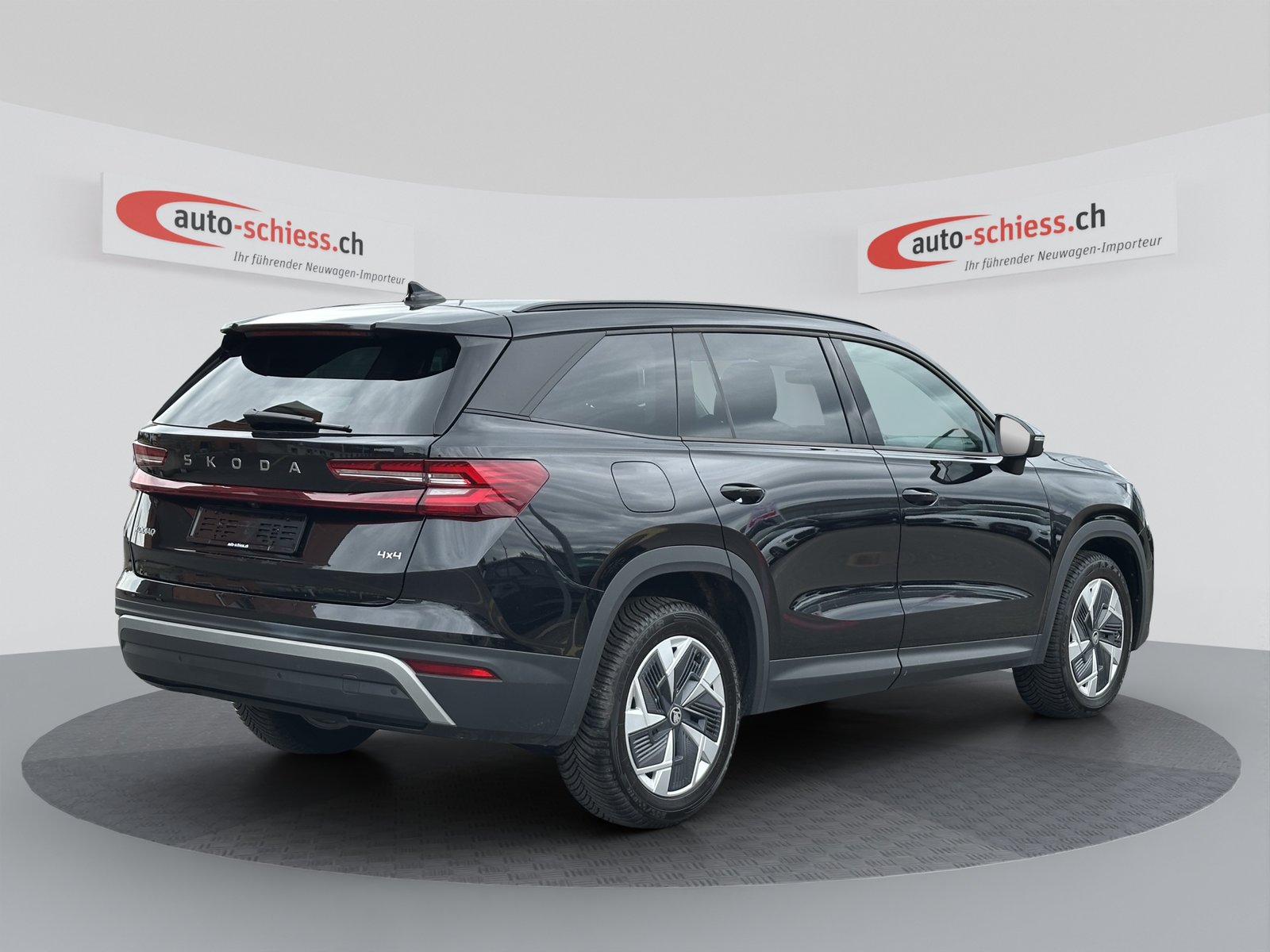 SKODA Kodiaq 2.0 TSI Selection 4x4, Benzin, Occasion / Gebraucht, Automatik - 5