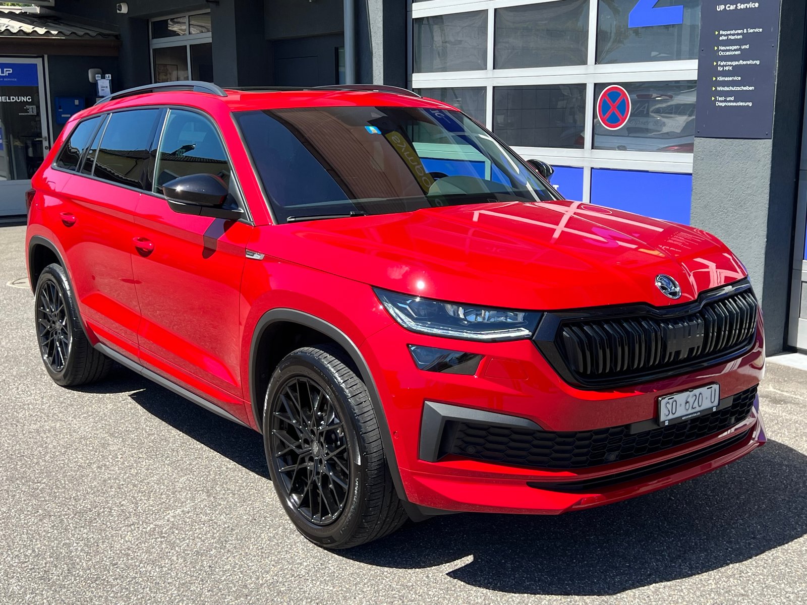 SKODA Kodiaq 2.0 TSI Sportline DSG * AHK 2.2T *, Petrol, Second hand / Used, Automatic - 3