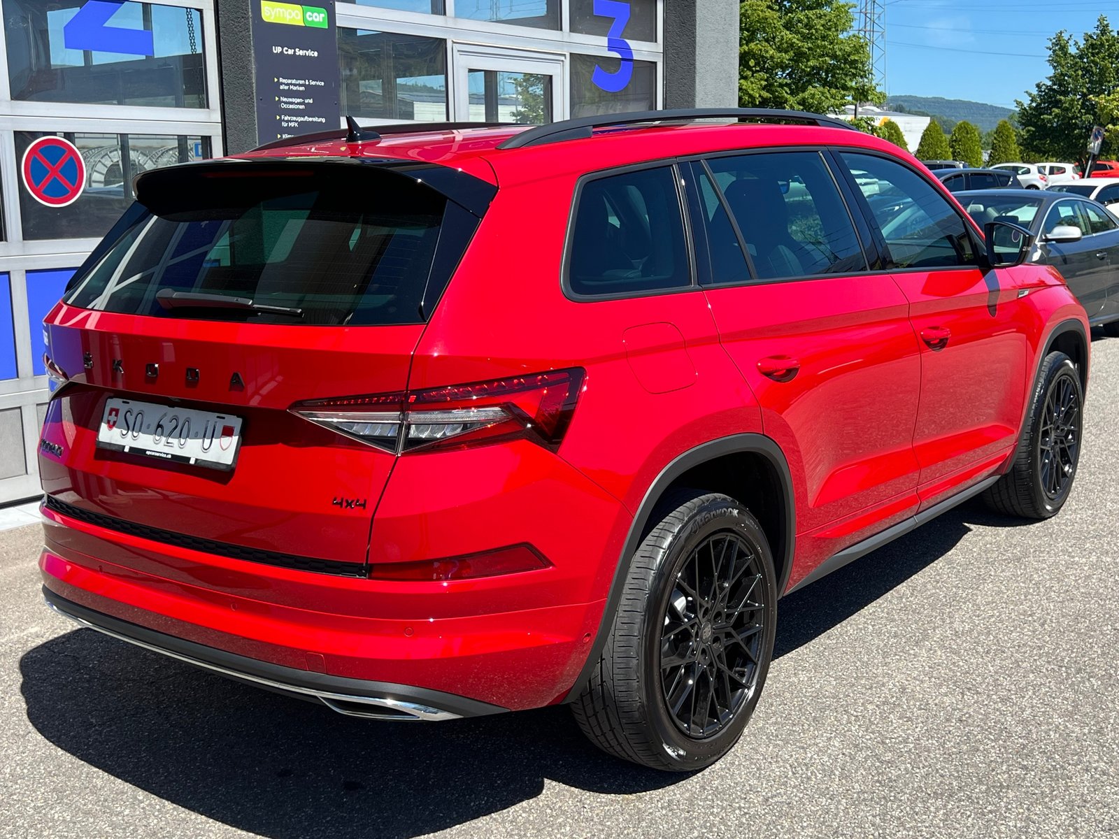 SKODA Kodiaq 2.0 TSI Sportline DSG * AHK 2.2T *, Petrol, Second hand / Used, Automatic - 5