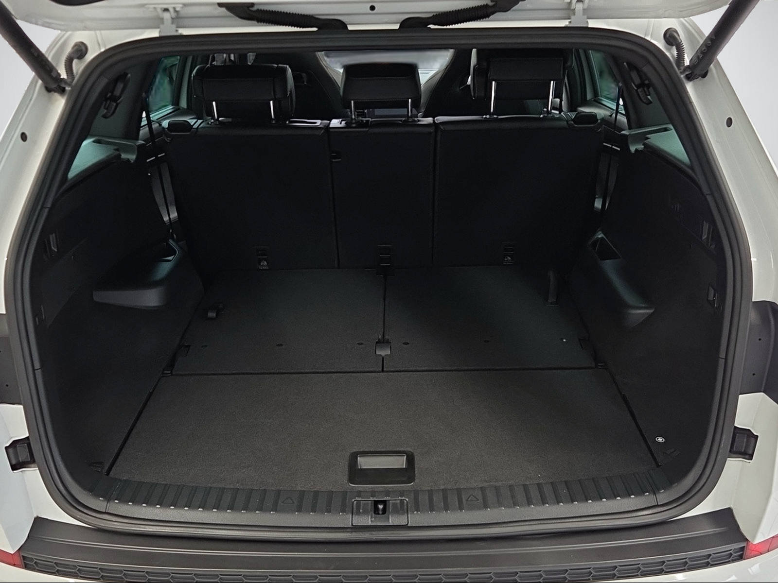 SKODA Kodiaq 2.0 TDI 200 Sportline DSG, Diesel, Second hand / Used, Automatic - 7