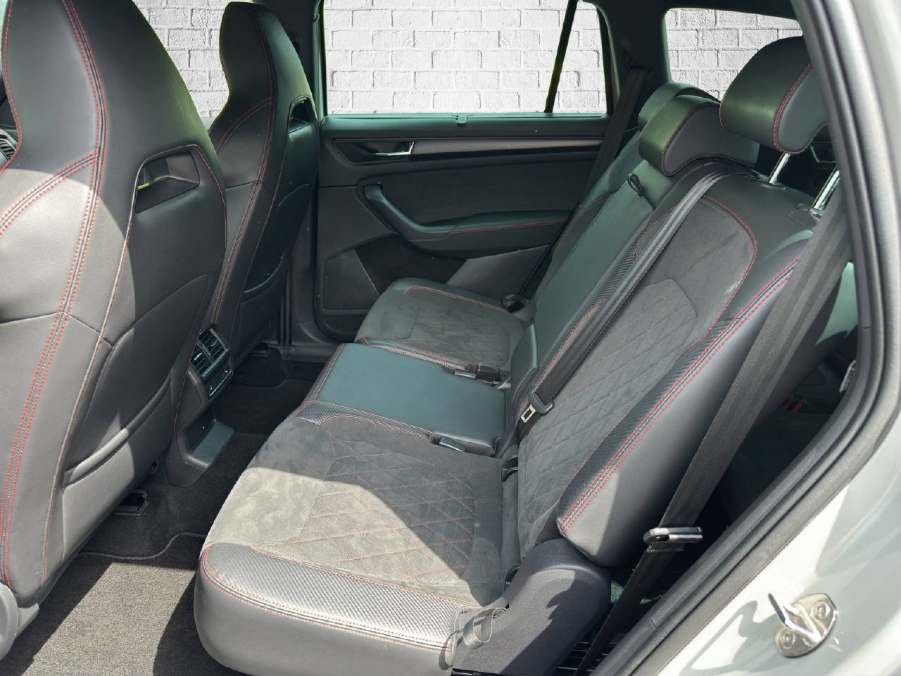 SKODA Kodiaq 2.0 TSI RS DSG, Benzin, Occasion / Gebraucht, Automatik - 7