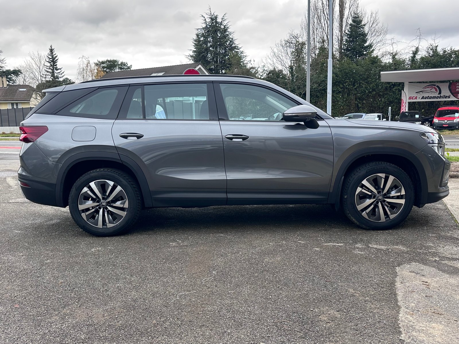 SKODA KODIAQ 1.5 TSI mHEV Selection, Hybride Léger Essence/Électricité, Occasion / Utilisé, Automatique - 3