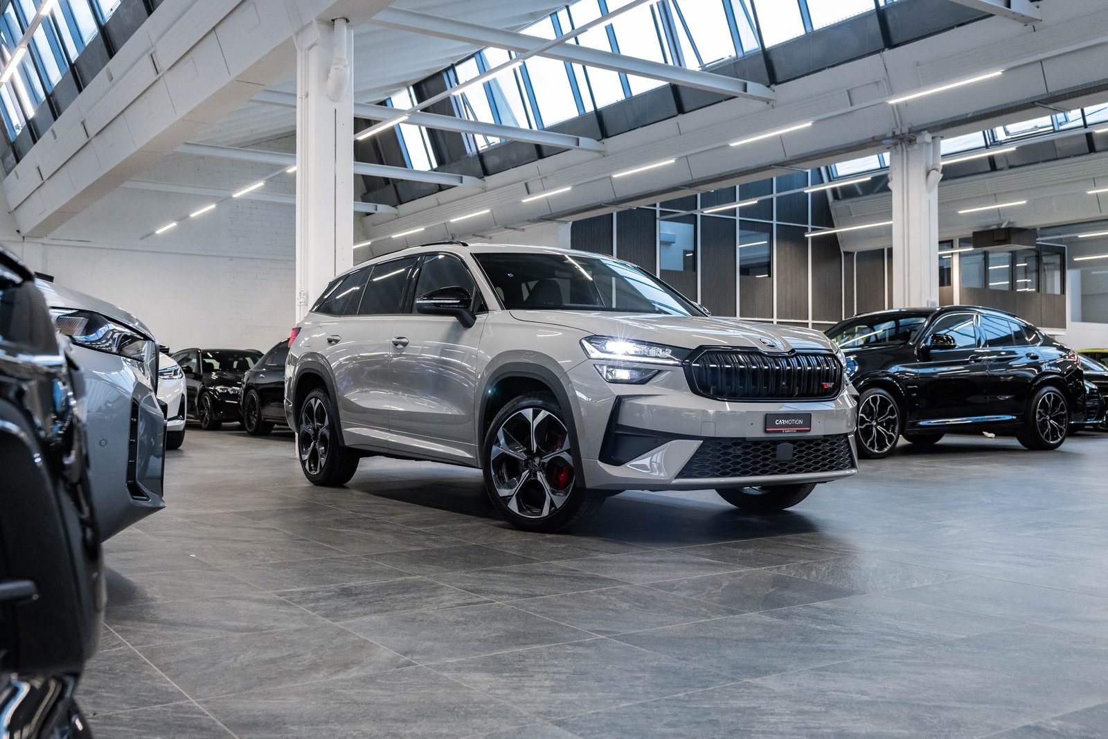 SKODA Kodiaq 2.0 TSI RS / 7Plätzer / Panorama / Canton, Benzina, Occasioni / Usate, Automatico - 4
