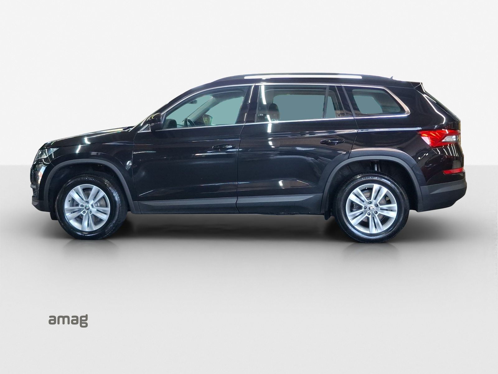SKODA KODIAQ Ambition, Benzin, Occasion / Gebraucht, Automatik - 2