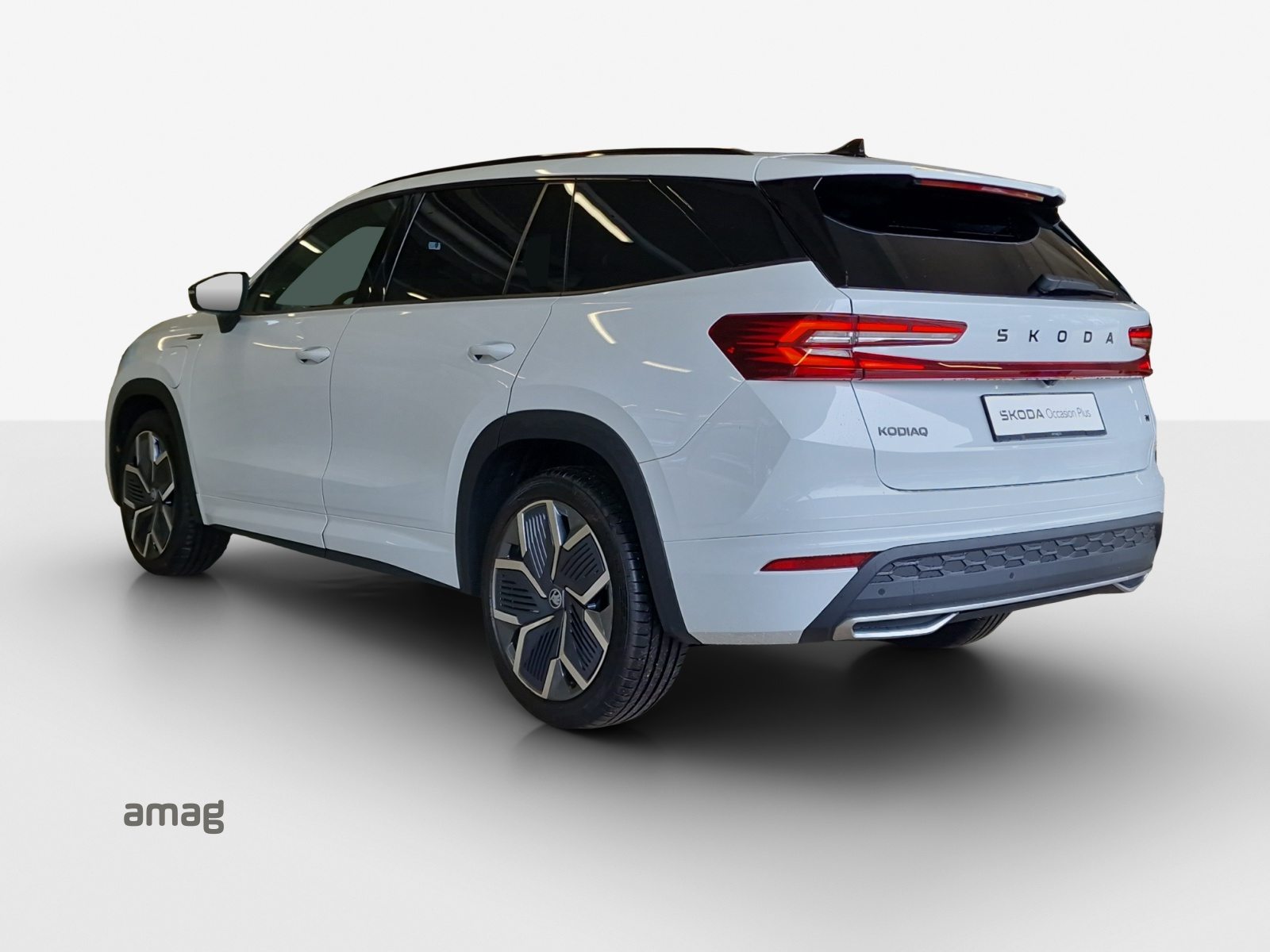 SKODA Kodiaq iV Sportline, Full-Hybrid Petrol/Electric, Second hand / Used, Automatic - 3