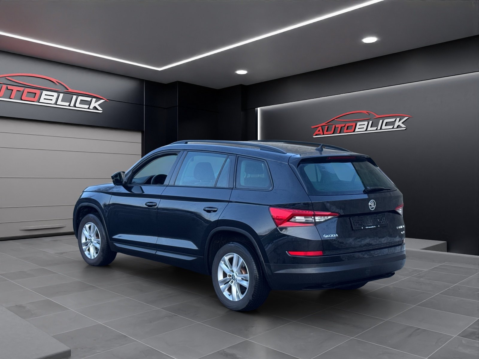 SKODA Kodiaq 2.0 TDI 7-Plätzer 2.0-Diesel- 150-PS * Sparsam, Diesel, Second hand / Used, Automatic - 2