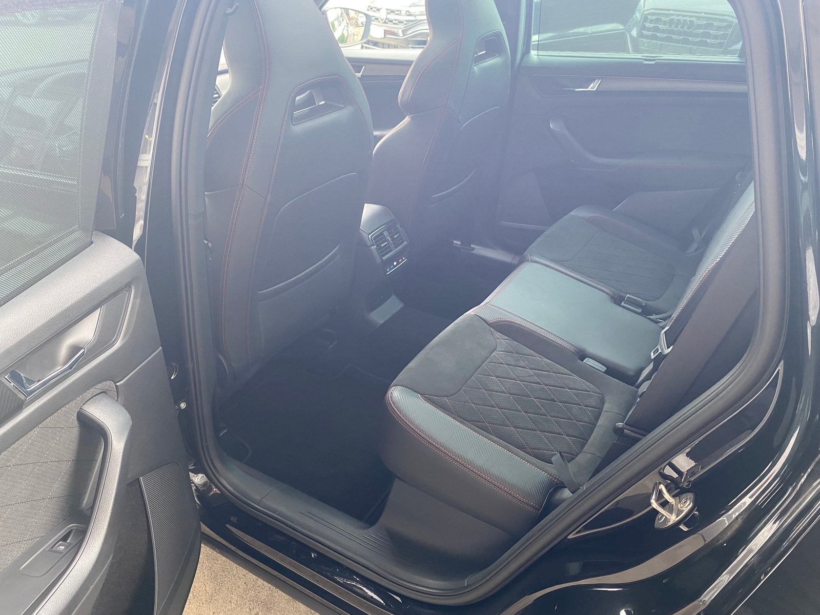 SKODA Kodiaq 2.0 TSI RS 245PS 4x4 DSG **Top-Ausstattung**, Petrol, Second hand / Used, Automatic - 7