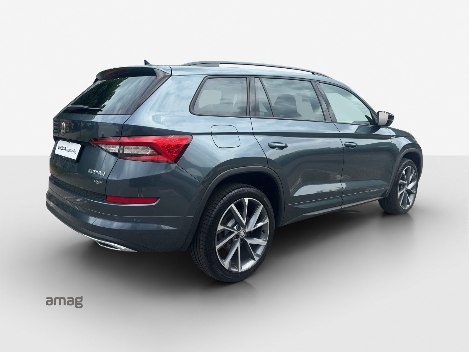 SKODA KODIAQ SportLine, Petrol, Second hand / Used, Automatic - 5