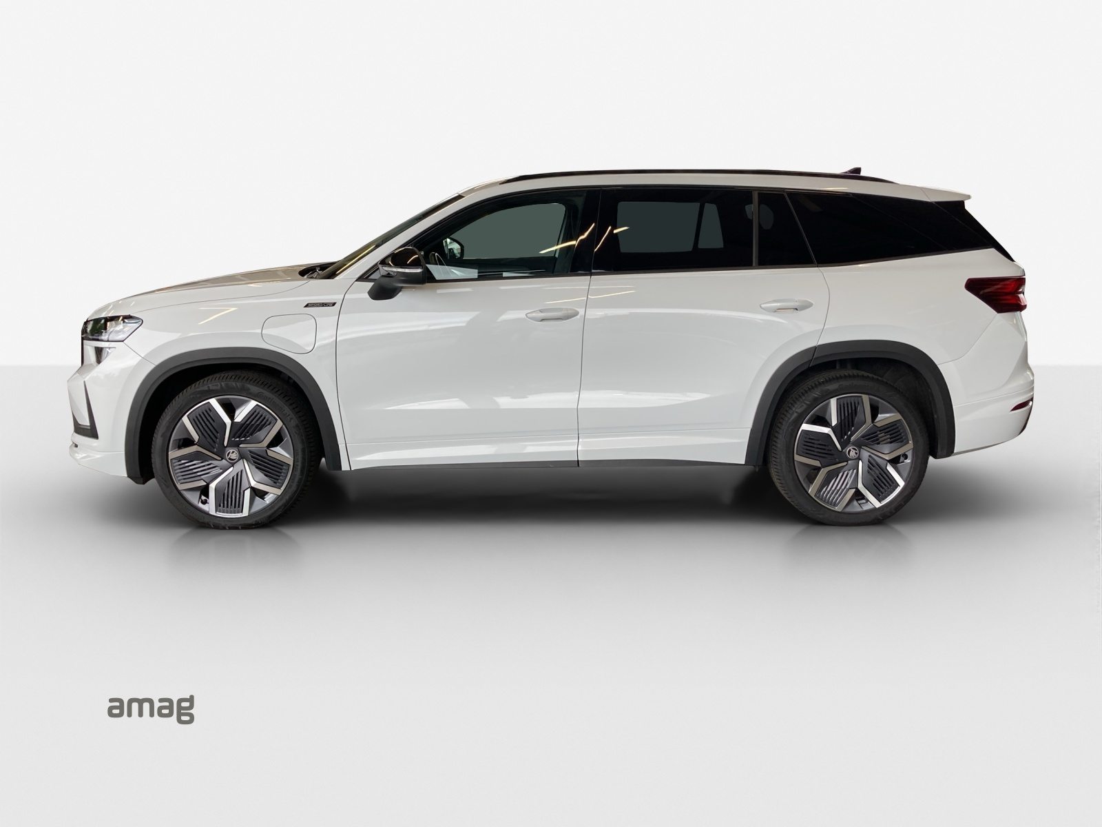 SKODA Kodiaq iV Sportline, Voll-Hybrid Benzin/Elektro, Occasion / Gebraucht, Automatik - 2