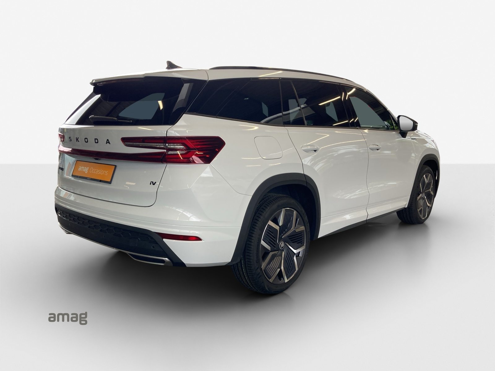 SKODA Kodiaq iV Sportline, Voll-Hybrid Benzin/Elektro, Occasion / Gebraucht, Automatik - 5