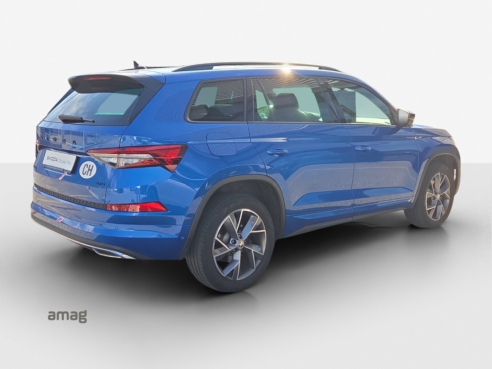 SKODA NEW KODIAQ SportLine, Petrol, Second hand / Used, Automatic - 5