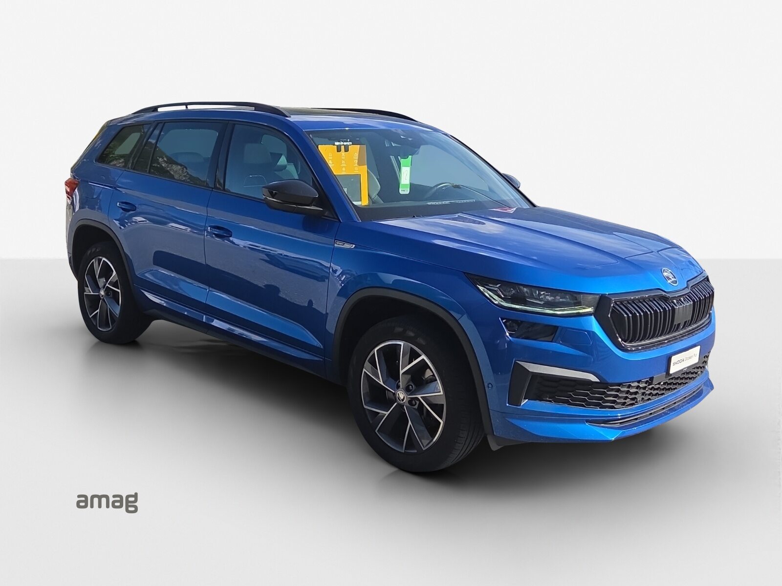 SKODA NEW KODIAQ SportLine, Petrol, Second hand / Used, Automatic - 6
