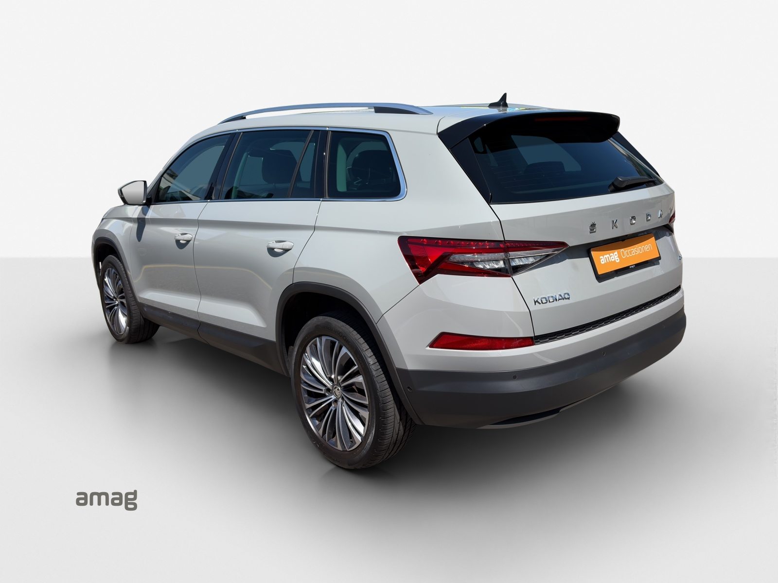 SKODA Kodiaq Style, Petrol, Second hand / Used, Automatic - 2