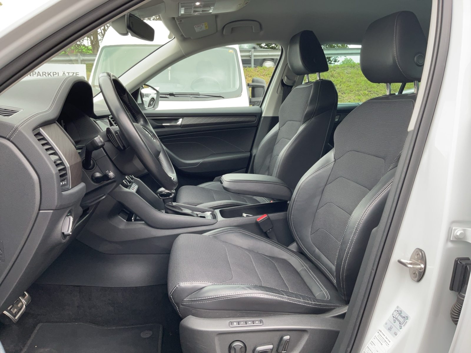 SKODA NEW KODIAQ Style, Benzin, Occasion / Gebraucht, Automatik - 6