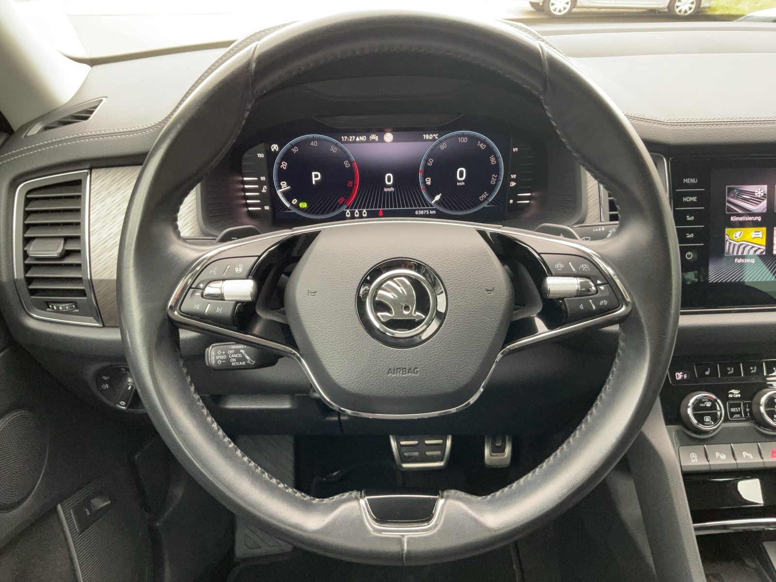 SKODA NEW KODIAQ Style, Benzin, Occasion / Gebraucht, Automatik - 7