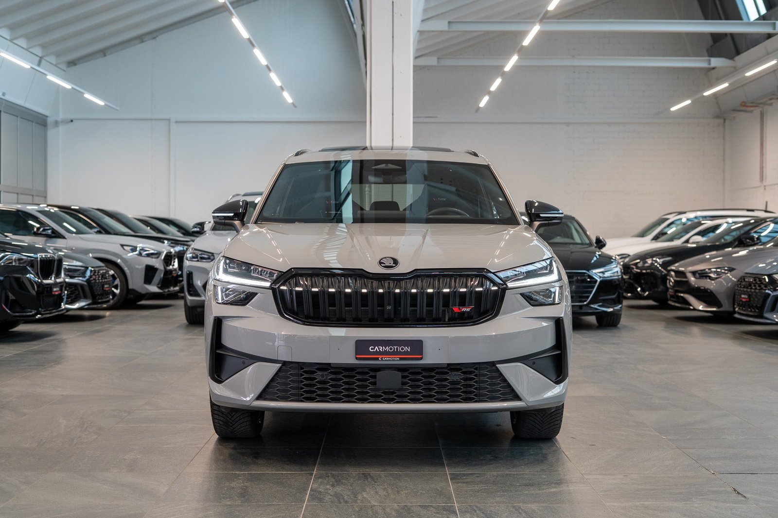SKODA Kodiaq 2.0 TSI RS / Panorama-Glasdach / HeadUp / Anhä, Benzina, Occasioni / Usate, Automatico - 2