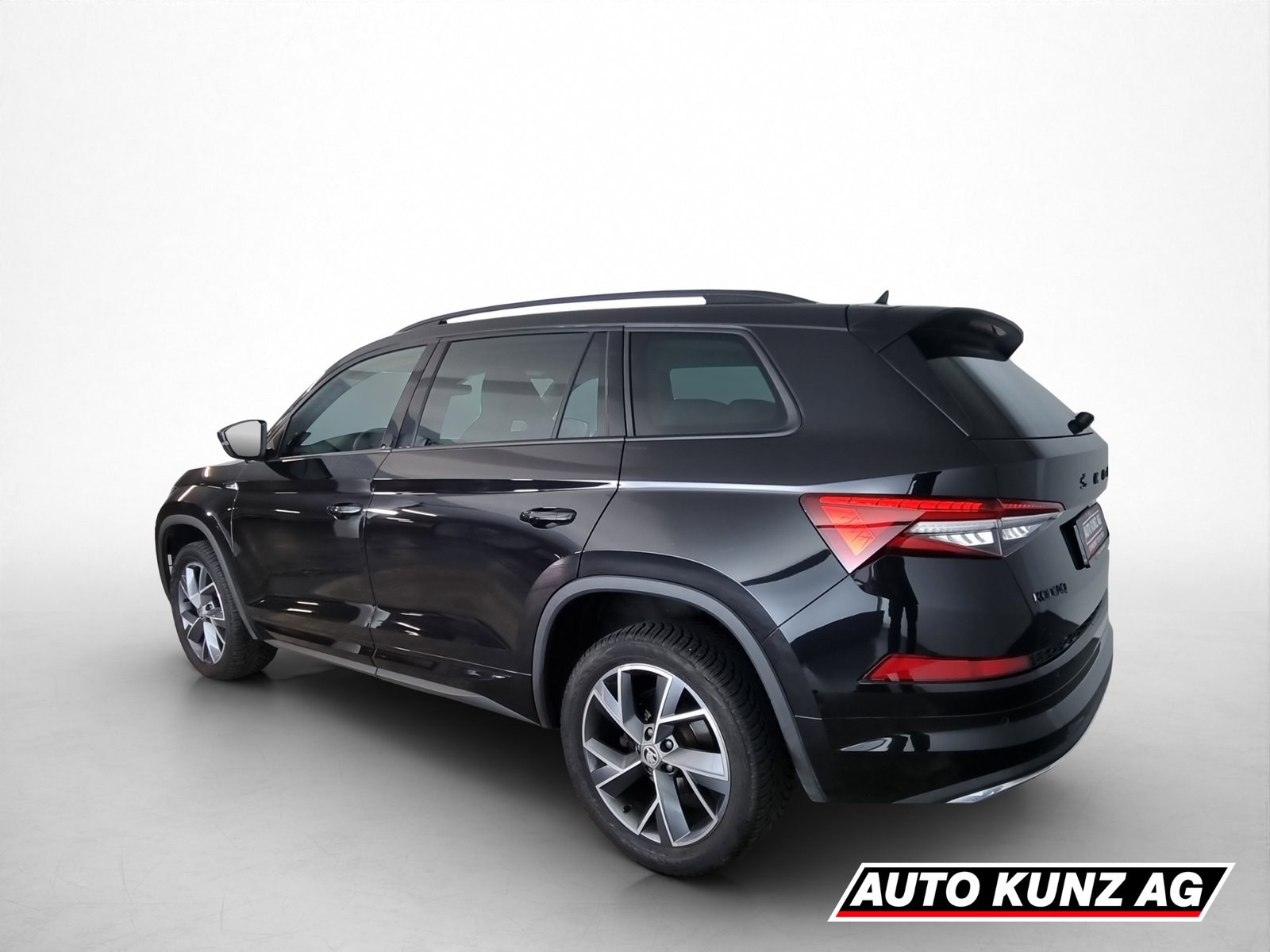 SKODA Kodiaq 2.0 TDI SportLine DSG 4x4, Diesel, Second hand / Used, Automatic - 4
