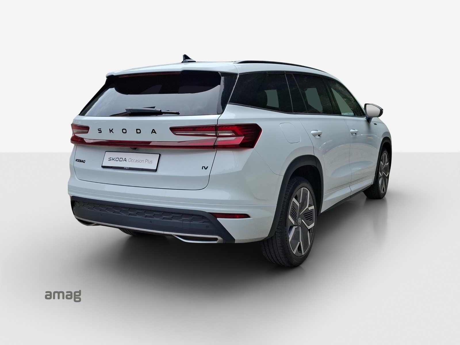 SKODA Kodiaq iV Sportline, Voll-Hybrid Benzin/Elektro, Occasion / Gebraucht, Automatik - 6