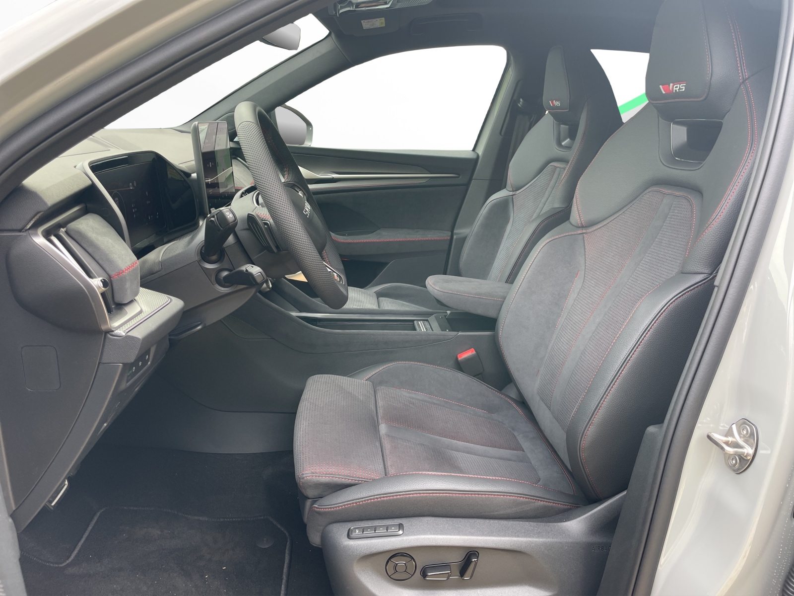 SKODA Kodiaq RS, Benzin, Occasion / Gebraucht, Automatik - 7