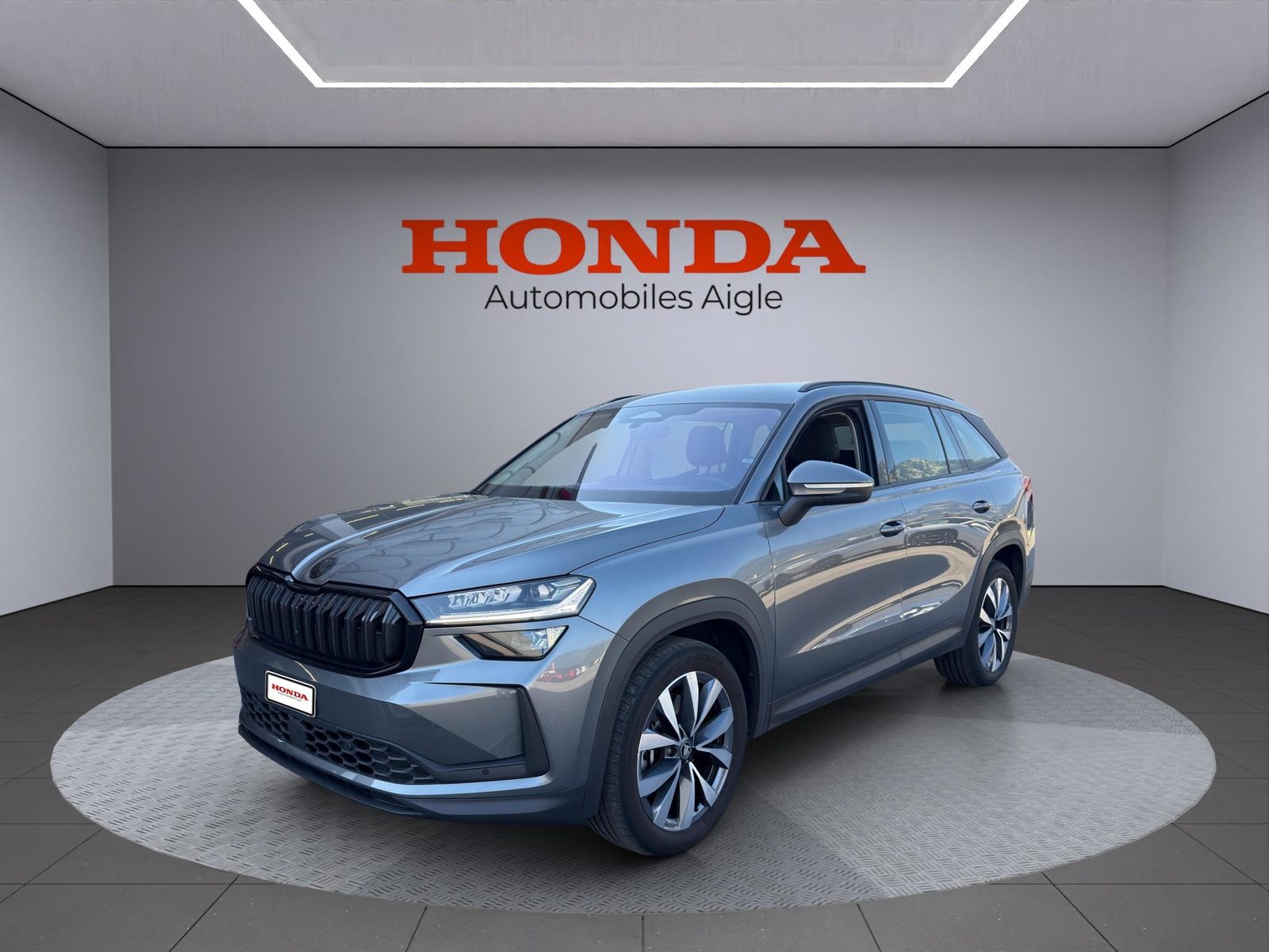 SKODA Kodiaq 2.0 TSI Selection, Benzin, Occasion / Gebraucht, Automatik - 2
