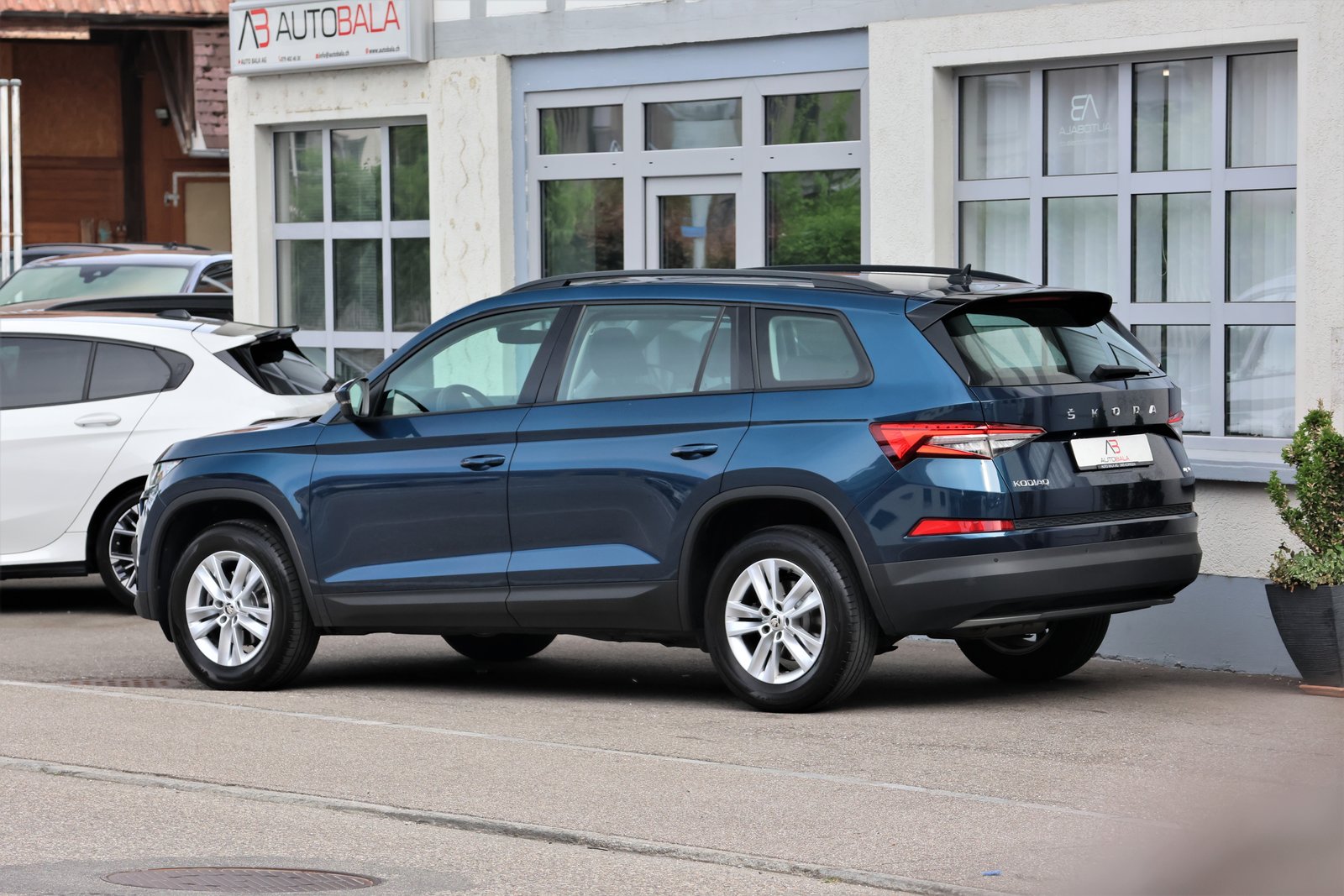 SKODA Kodiaq 2.0 TDI CR Ambition 4x4 DSG, Diesel, Second hand / Used, Automatic - 5