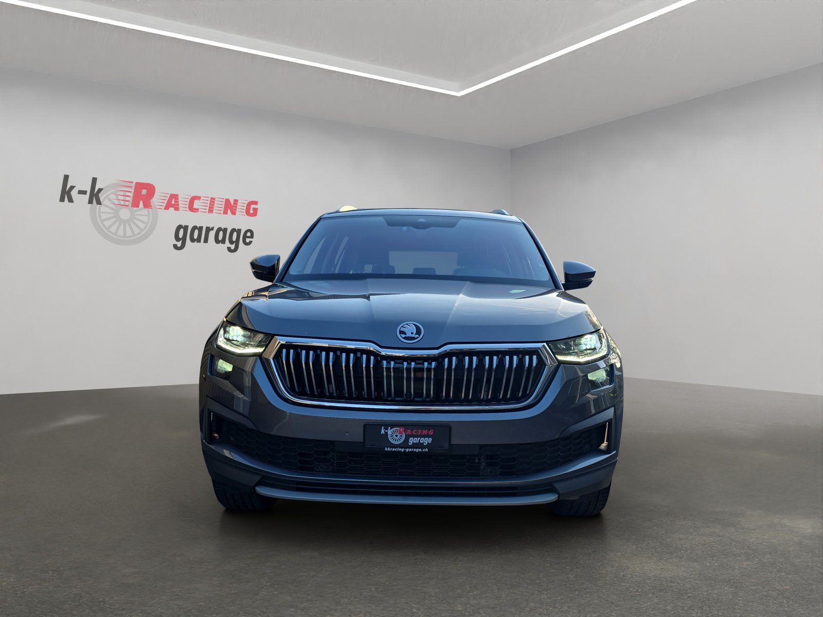 SKODA Kodiaq 2.0 TSI 4x4 Style, Benzin, Occasion / Gebraucht, Automatik - 2