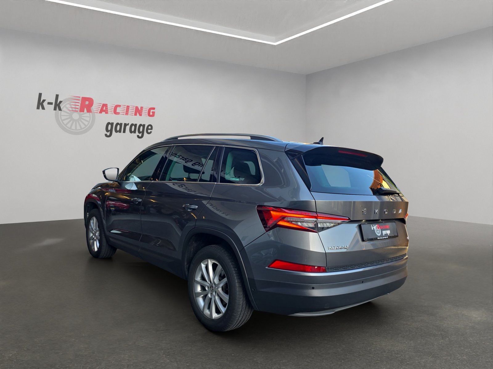 SKODA Kodiaq 2.0 TSI 4x4 Style, Benzin, Occasion / Gebraucht, Automatik - 6