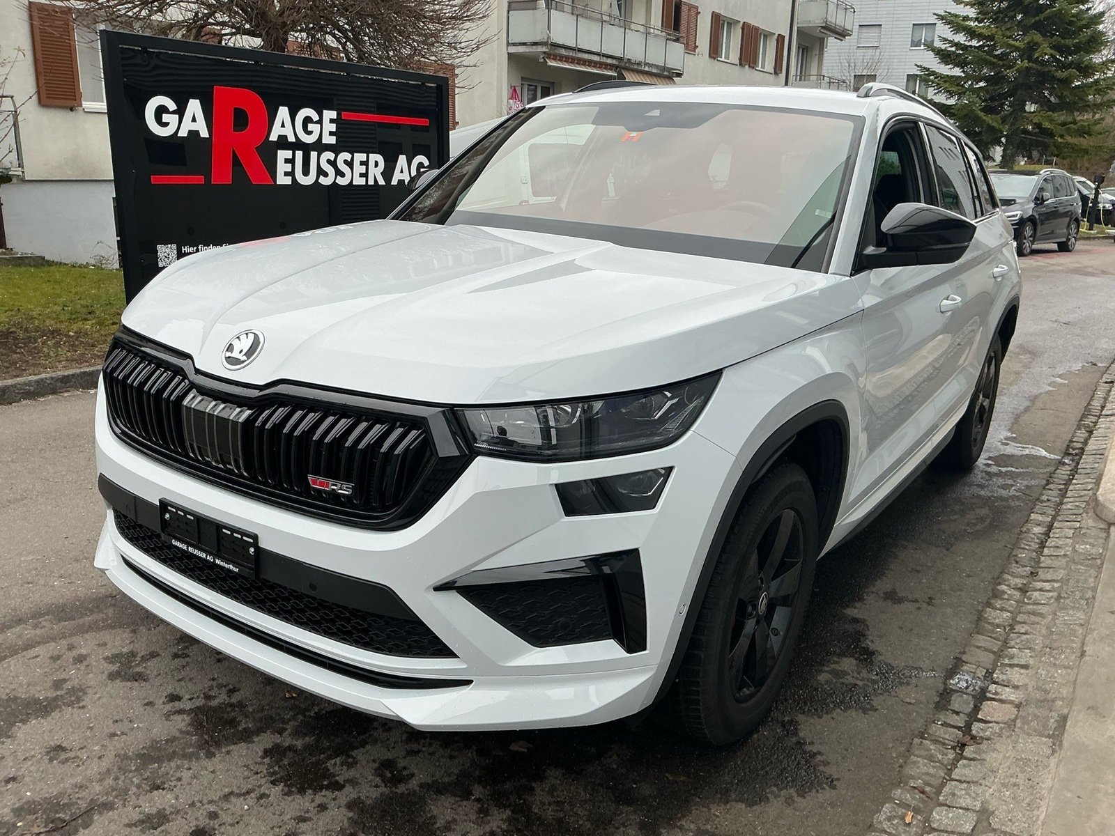 SKODA Kodiaq RS 4x4 *** TOPAUSSTATTUNG MIT WERKSGARANTIE ***