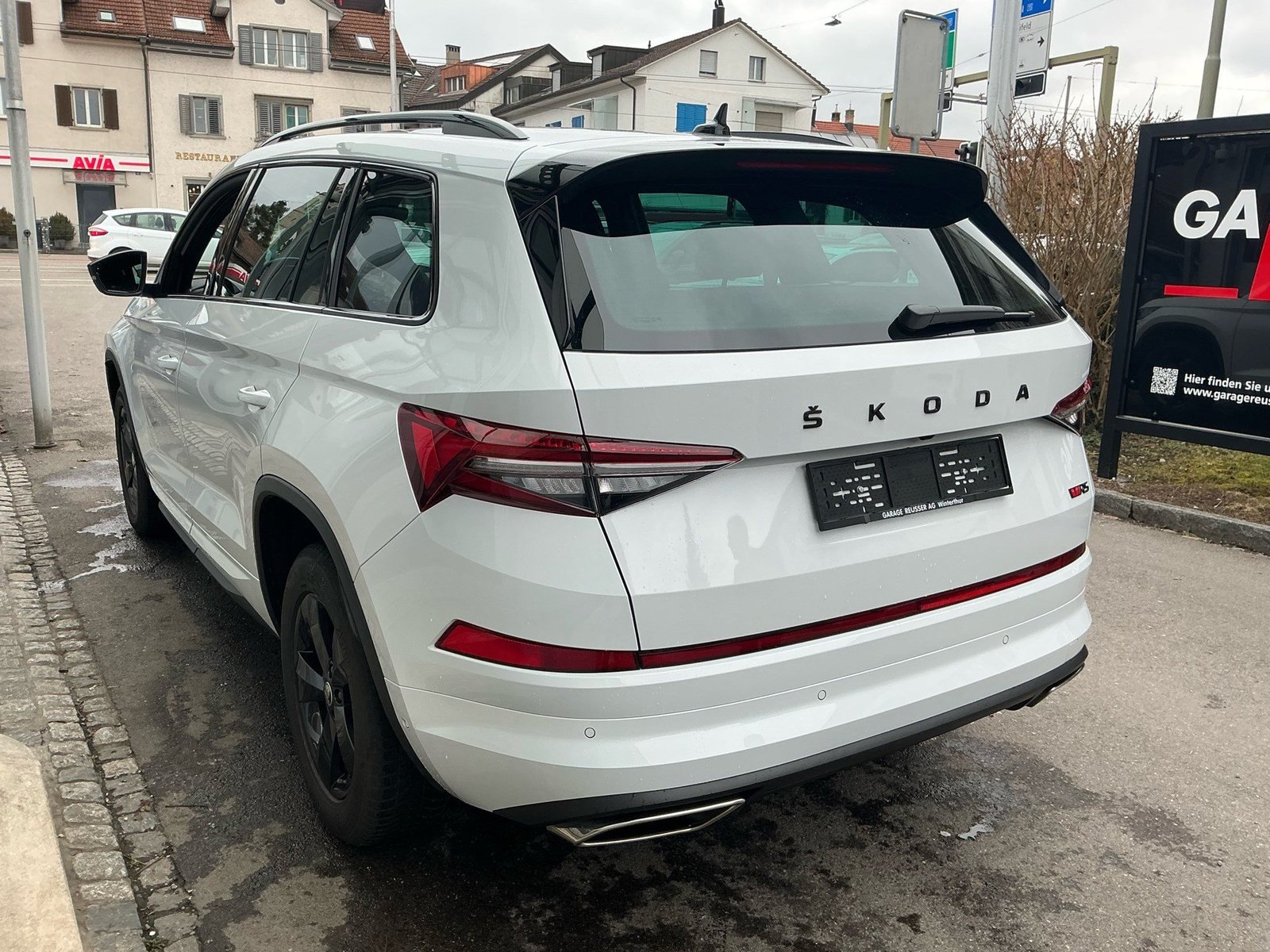 SKODA Kodiaq RS 4x4 *** TOPAUSSTATTUNG MIT WERKSGARANTIE ***, Petrol, Second hand / Used, Automatic - 6