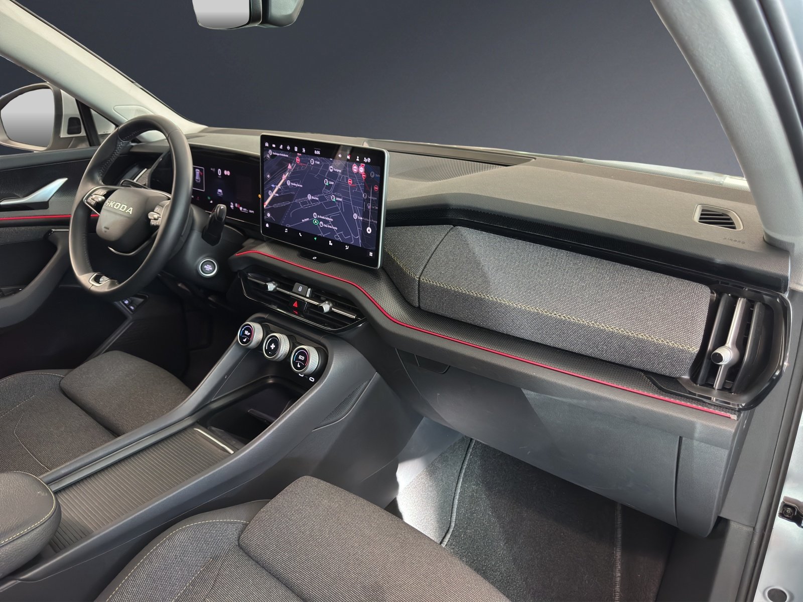 SKODA Kodiaq 1.5 TSI PHEV Sel., Plug-in-Hybrid Petrol/Electric, Second hand / Used, Automatic - 7