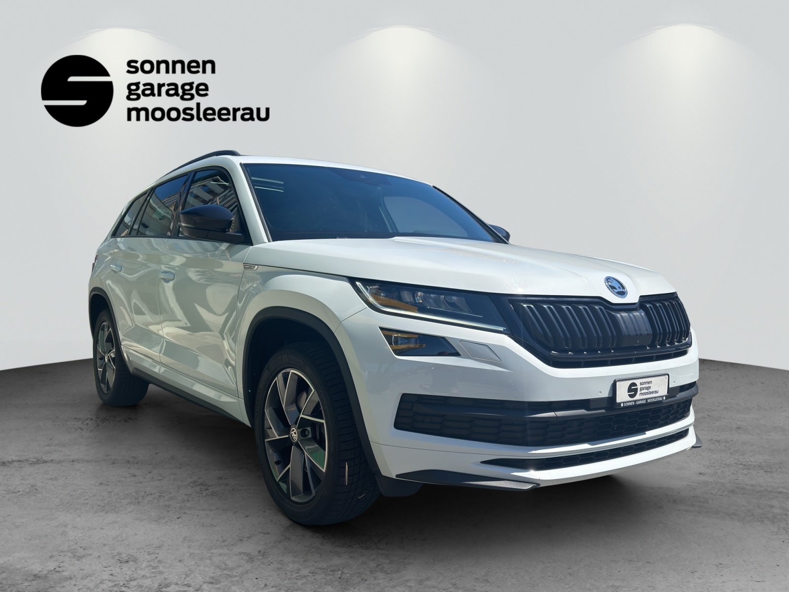 SKODA Kodiaq 2.0 TSI 4x4 Sport Line, Essence, Occasion / Utilisé, Automatique - 2