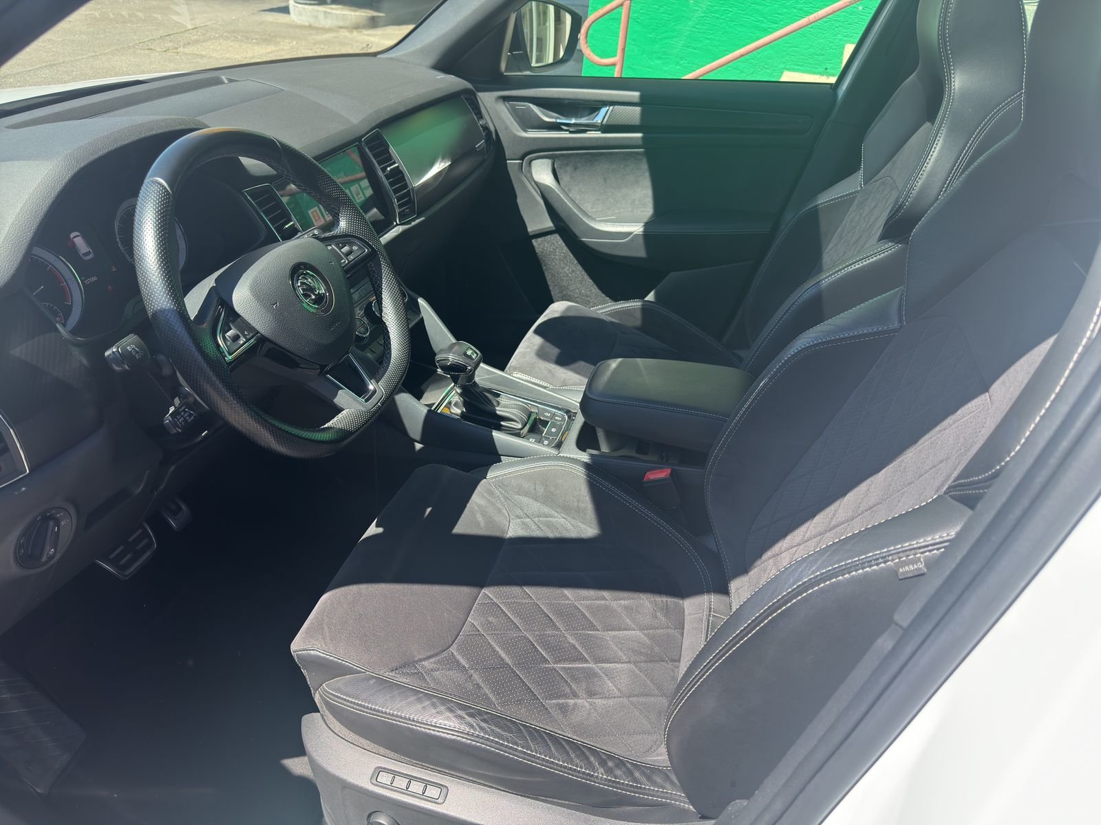 SKODA Kodiaq 2.0 TSI 4x4 Sport Line, Essence, Occasion / Utilisé, Automatique - 7